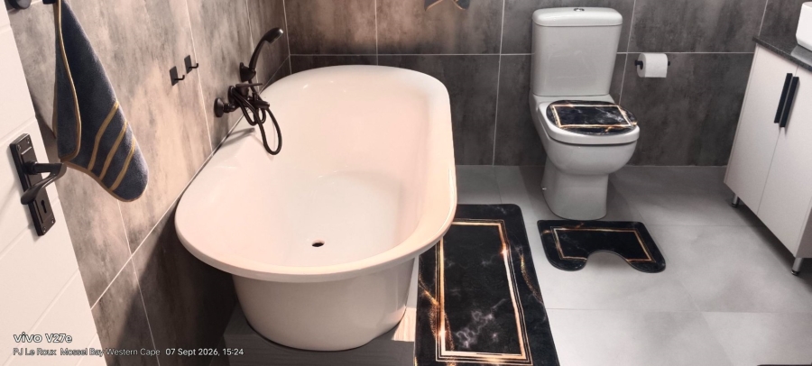 3 Bedroom Property for Sale in Island View Western Cape